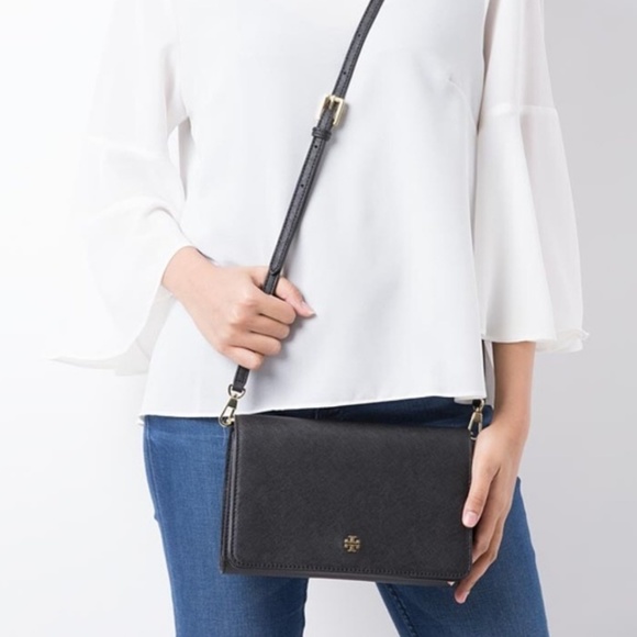 Tory Burch Handbags - NEW Tory Burch Emerson Combo Crossbody